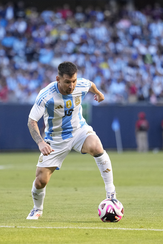 AG22大场连胜终于被终结了，狼队3比1终结对AG六连败，晋级季后赛！