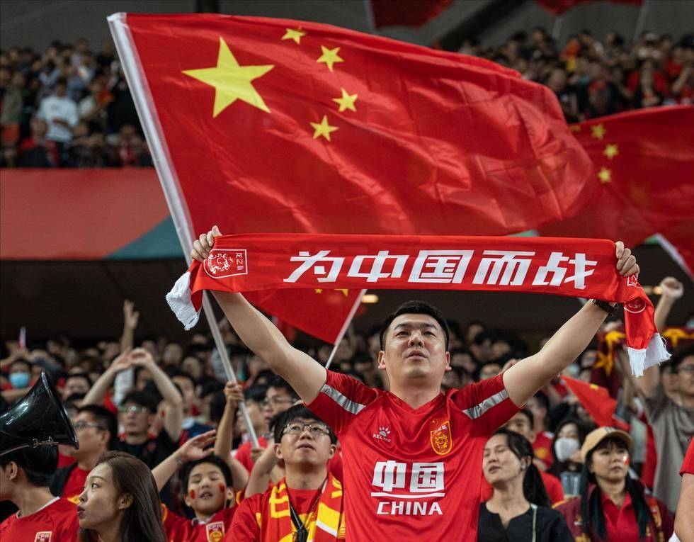 约基奇缺阵 雄鹿告负