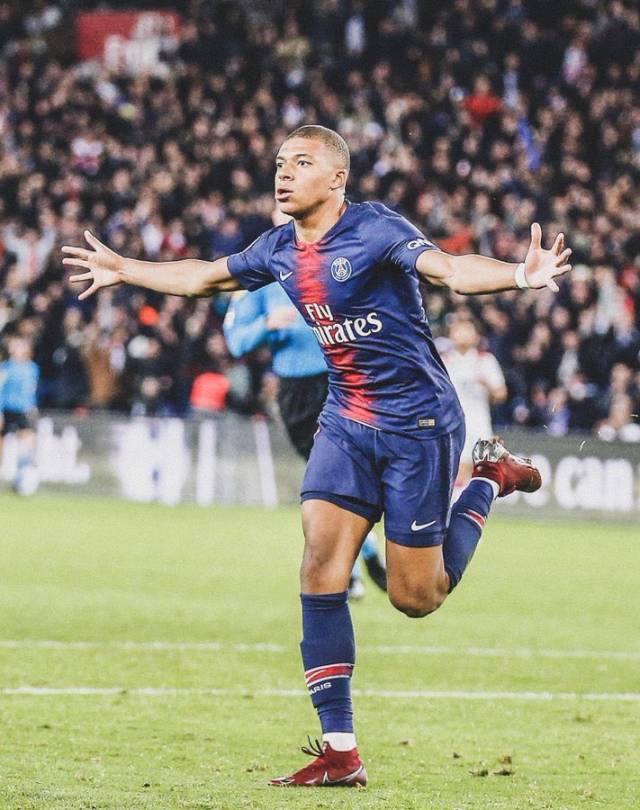 《战地6》因AI生成内容遭玩家怒喷抵制