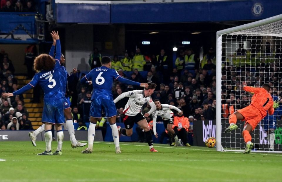 [NBA]詹姆斯左路送助攻 八村塁溜底线反扣