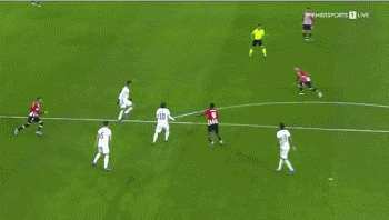 中超：山东泰山4-2力克上海申花